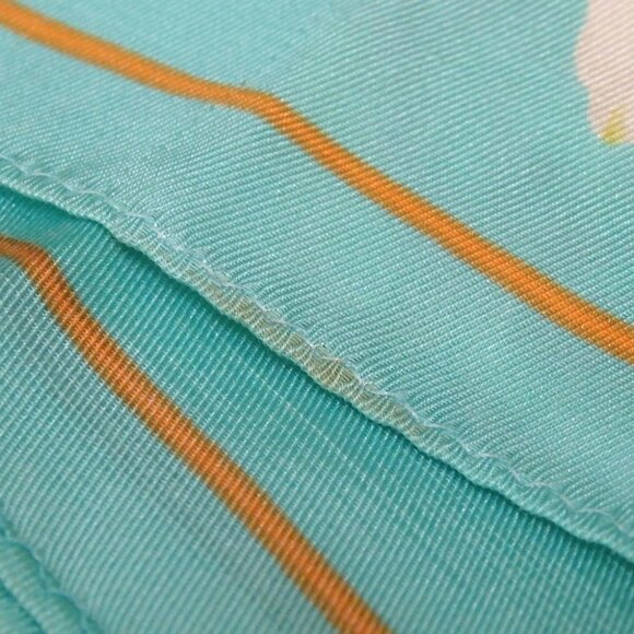 Authentic Ungaro Floral handkerchief [Used] - Picture 7 of 7